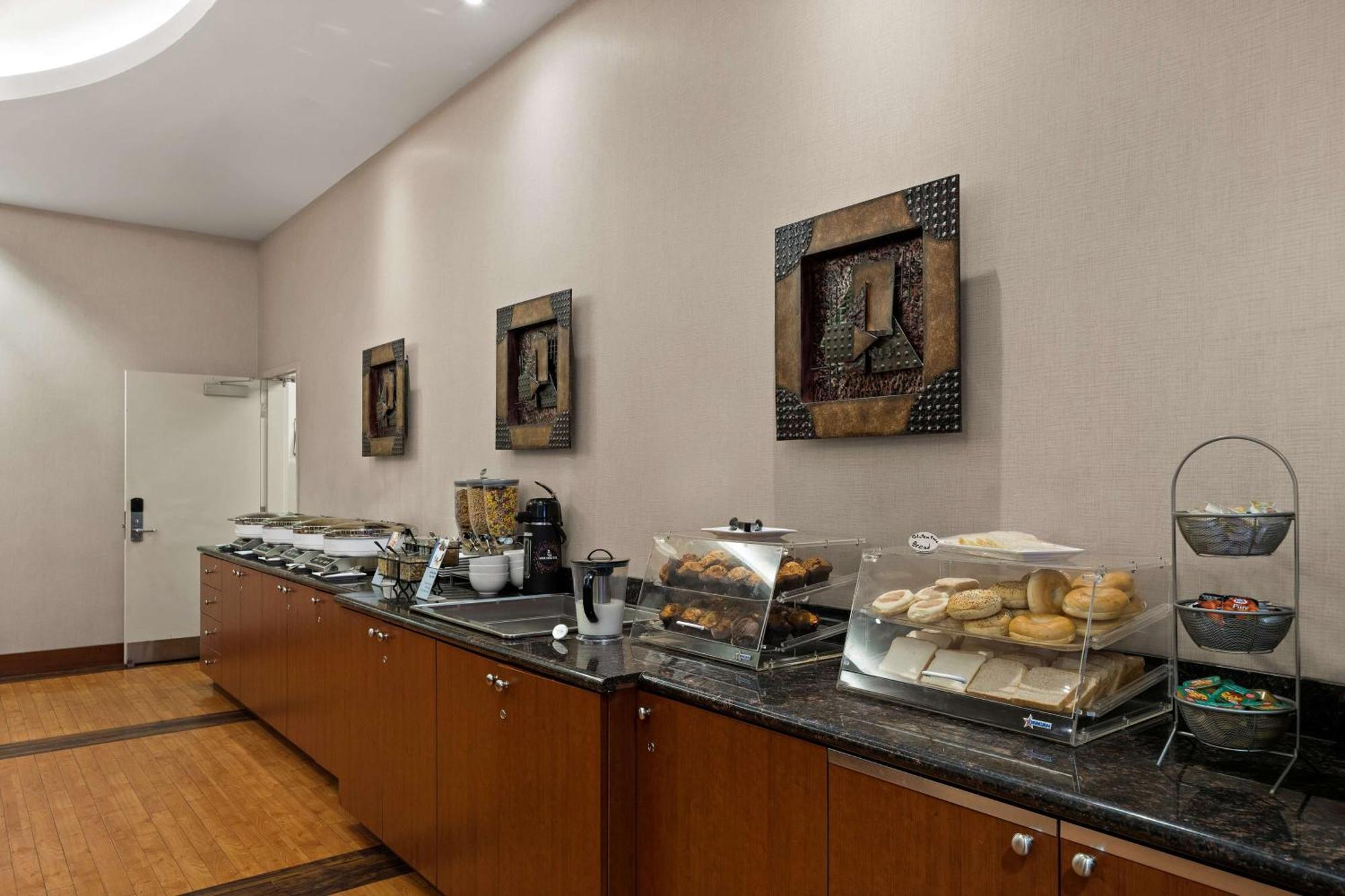 Best Western Plus Orangeville Inn & Suites Luaran gambar