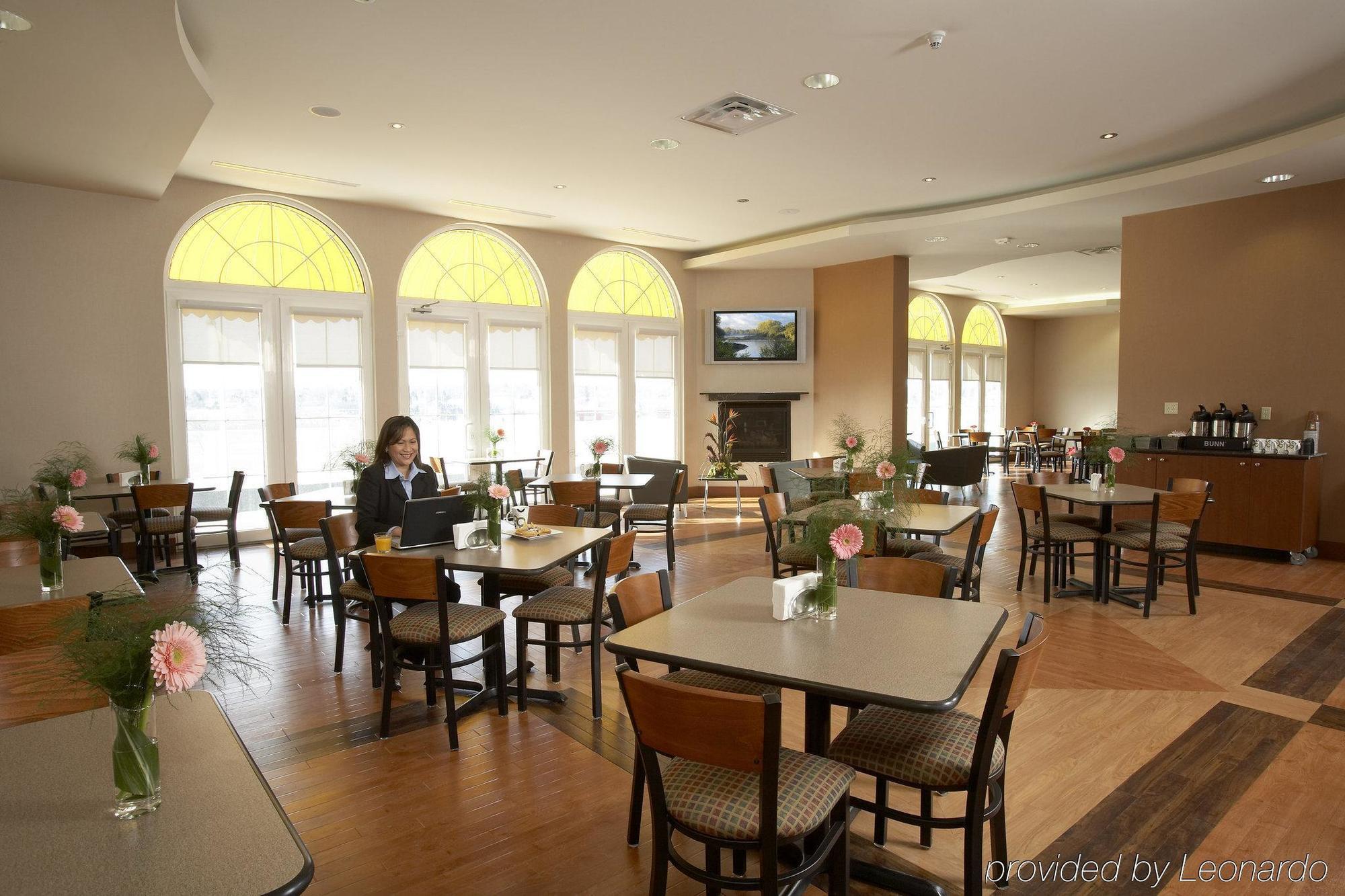 Best Western Plus Orangeville Inn & Suites Restoran gambar